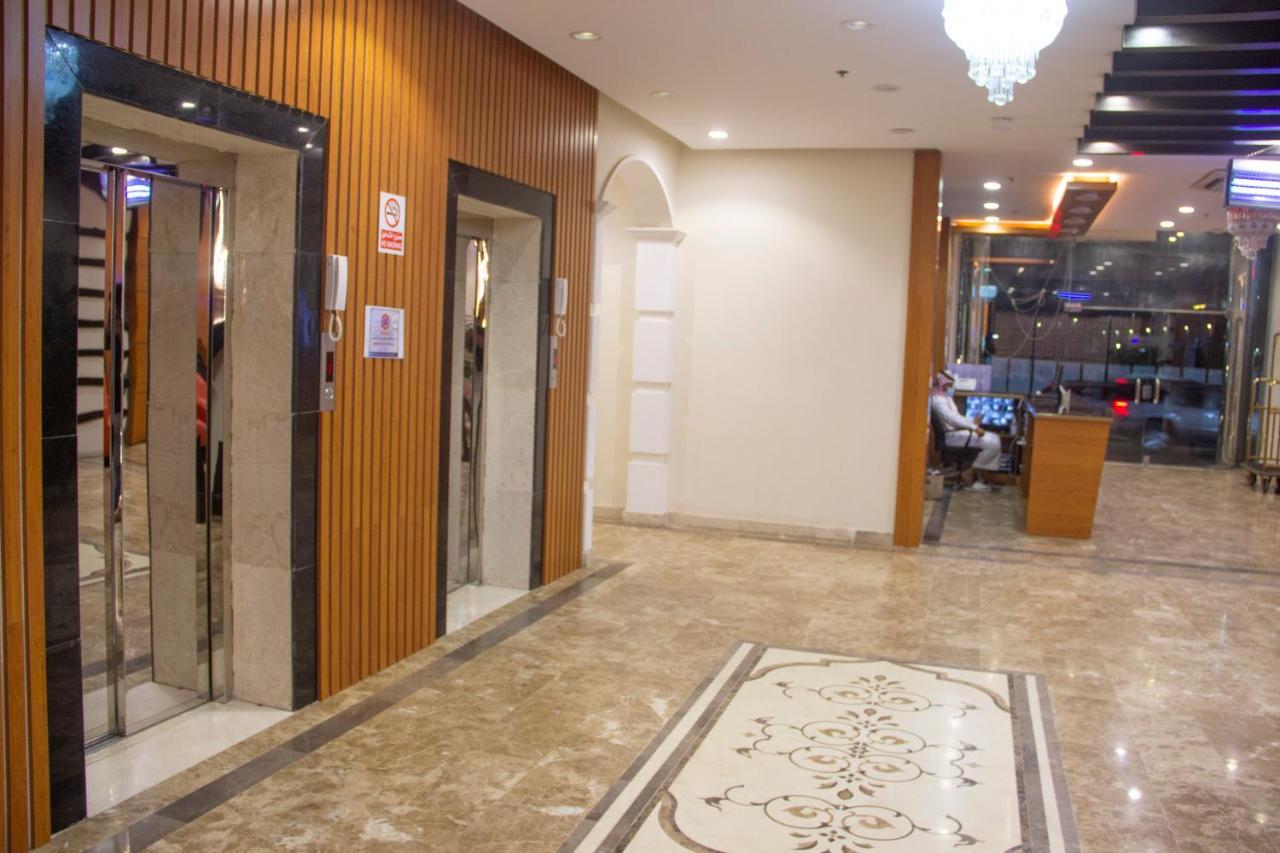 Iwan Alandalusia Almarwah Aparthotel 4*